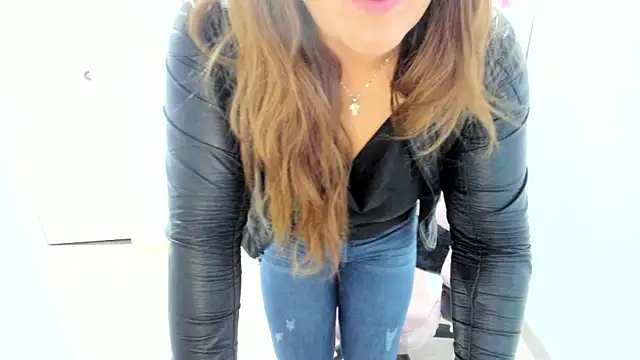 camixxx m online show from May 2026 11:29:01 AM