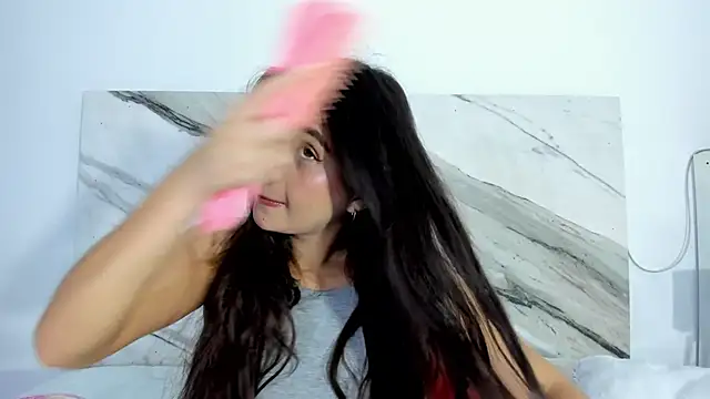 thamiina  online show from September 2025 07:06:02 PM