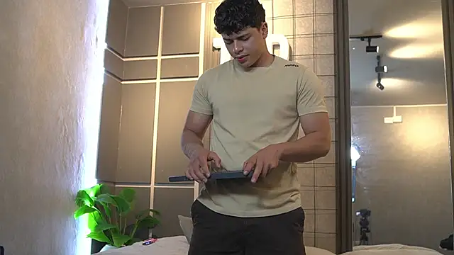Ethan occonor online show from May 2026 09:55:01 PM