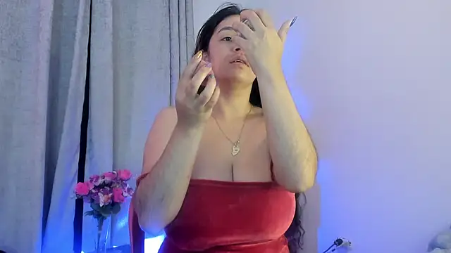 Maitte love online show from September 2025 10:29:01 AM