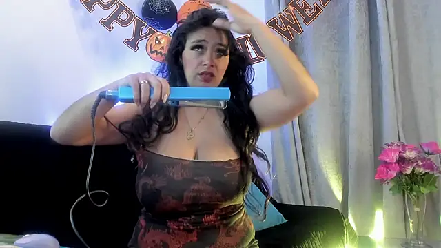 Maitte love online show from October 2025 10:27:02 AM