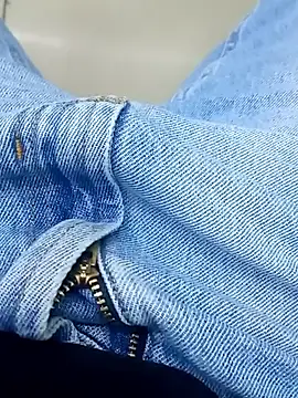 Snapshot of guridosul051 chatting on January 2026 01:48:02 PM guridosul051 online show from January 2026 01:48:02 PM