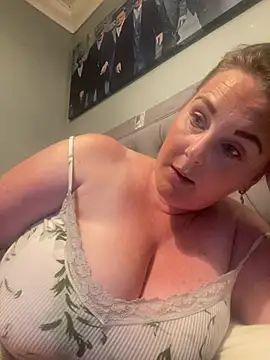 laceygreen online show from August 2026 11:50:01 PM