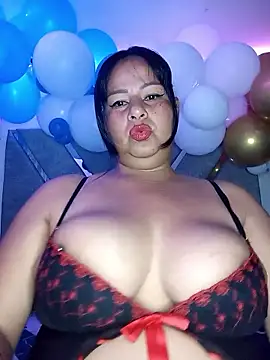 RosenRot07 online show from May 2026 12:36:02 PM