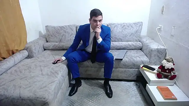 Snapshot of Victor_Maitland chatting on December 2025 03:44:02 AM Victor Maitland online show from December 2025 03:44:02 AM