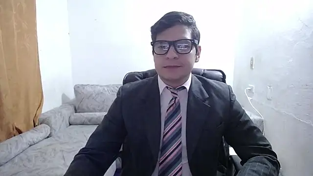 Snapshot of Victor_Maitland chatting on April 2026 08:55:01 PM Victor Maitland online show from April 2026 08:55:01 PM