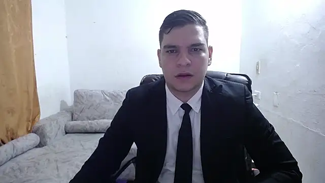 Snapshot of Victor_Maitland chatting on May 2026 07:52:02 PM Victor Maitland online show from May 2026 07:52:02 PM