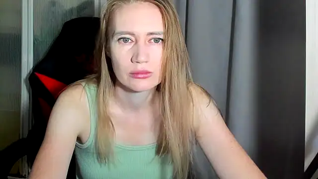 JessFoxxx online show from May 2026 02:30:01 AM