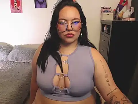 maily888  online show from October 2025 06:37:01 PM