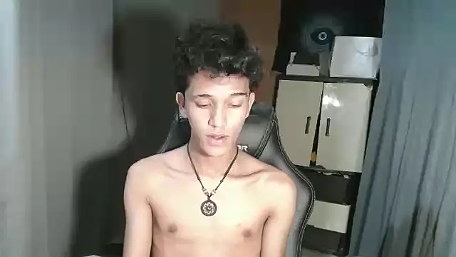 kenbigcockxx online show from October 2025 06:01:01 PM