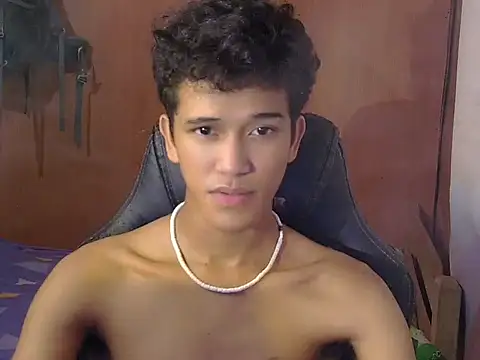 Snapshot of kenbigcockxx chatting on January 2026 04:26:01 AM kenbigcockxx online show from January 2026 04:26:01 AM