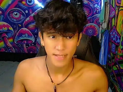 kenbigcockxx online show from June 2026 07:01:02 PM