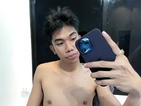 Snapshot of Ur_pinoyhotbrix chatting on October 2025 01:51:01 PM Ur pinoyhotbrix online show from October 2025 01:51:01 PM