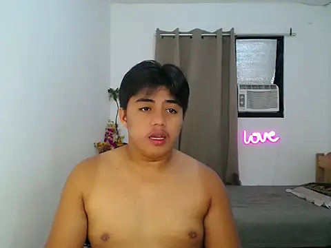 Hugecock2hundle intown online show from December 2025 11:16:02 AM