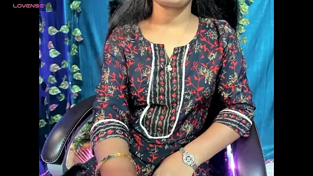 Snapshot of Forever_Love2025 chatting on October 2025 07:56:01 AM Forever Love2025 online show from October 2025 07:56:01 AM