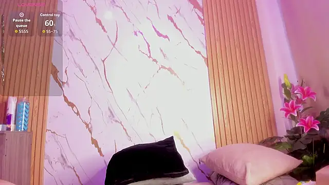 Eva Johnss online show from December 2025 12:47:01 PM