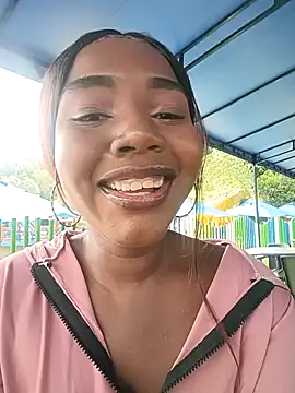 Eva Johnss online show from May 2026 02:25:02 PM