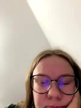  CherryBloom  online show from October 2025 05:43:01 PM