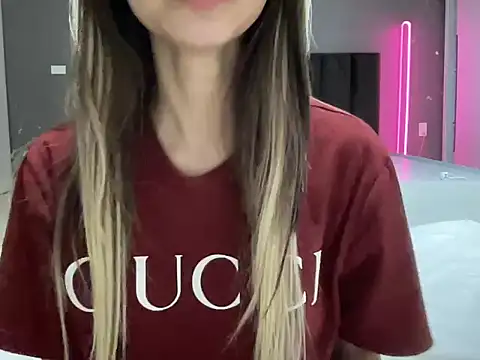 Min sara69 online show from October 2025 08:48:02 AM