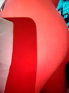 Snapshot of lunna_07 chatting on October 2025 02:41:02 AM lunna 07 online show from October 2025 02:41:02 AM