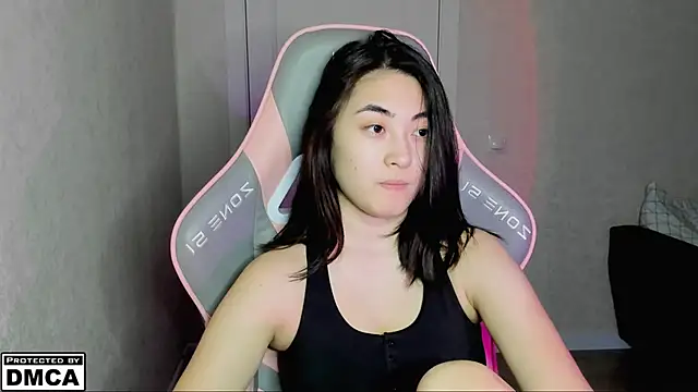 MeilideQian1 online show from November 2025 02:39:01 PM