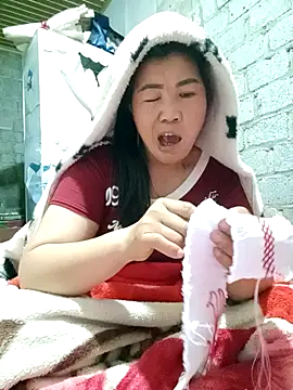 jienrrr online show from October 2025 10:53:02 PM