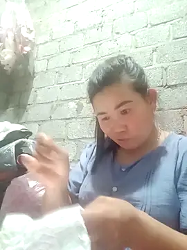 jienrrr online show from October 2025 01:01:02 PM