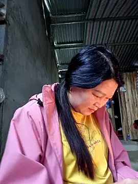 yoowwmr online show from November 2025 03:39:02 AM