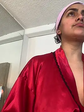 Snapshot of CamiJone chatting on March 2026 11:45:01 PM CamiJone online show from March 2026 11:45:01 PM