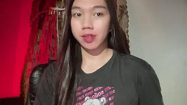 Snapshot of kat_mire chatting on September 2025 06:19:01 PM kat mire online show from September 2025 06:19:01 PM