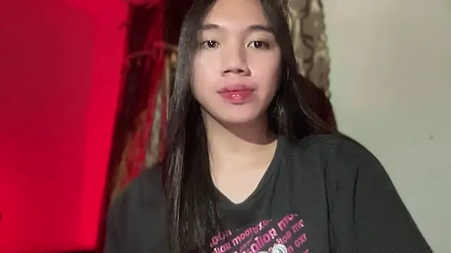 Snapshot of kat_mire chatting on October 2025 04:40:02 PM kat mire online show from October 2025 04:40:02 PM