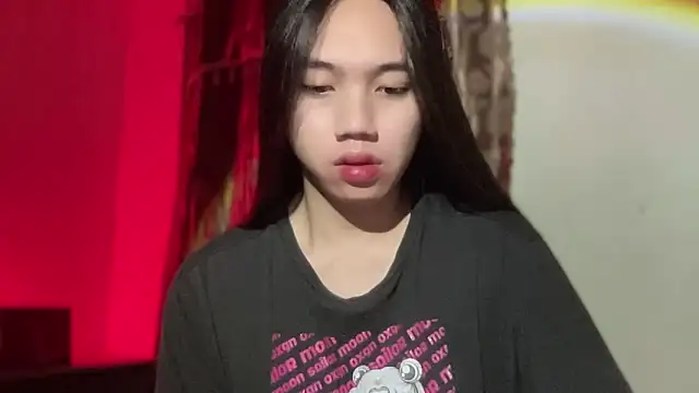 Snapshot of kat_mire chatting on November 2025 03:45:01 PM kat mire online show from November 2025 03:45:01 PM