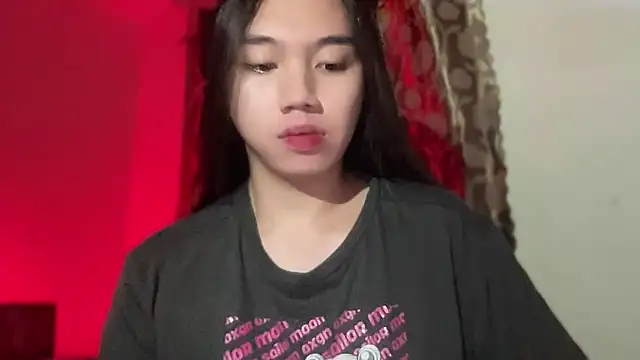 Snapshot of kat_mire chatting on November 2025 05:46:02 PM kat mire online show from November 2025 05:46:02 PM