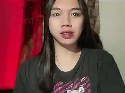 Snapshot of kat_mire chatting on November 2025 05:57:01 PM kat mire online show from November 2025 05:57:01 PM