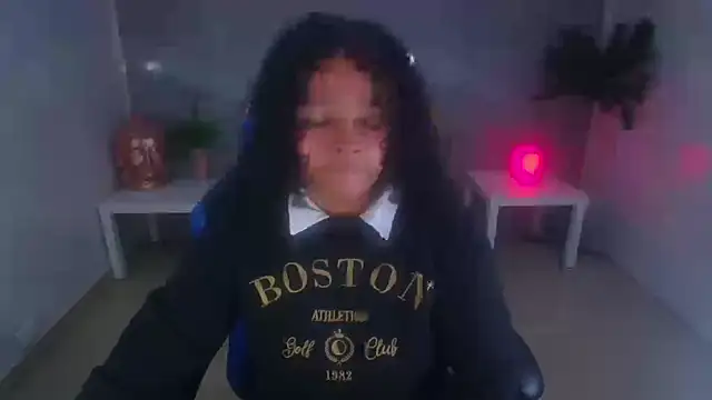 Snapshot of risada_temptation_s chatting on September 2025 08:13:02 PM risada temptation s online show from September 2025 08:13:02 PM