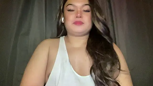 RedHead Thalia online show from February 2026 11:06:01 PM