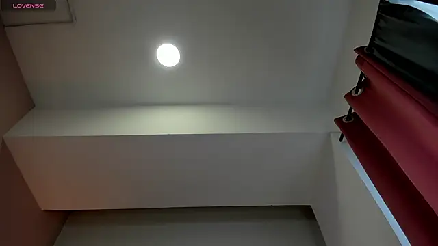 ivy collins  online show from March 2026 02:47:02 PM