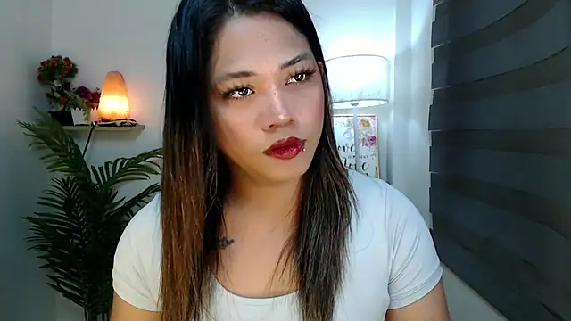 Snapshot of scarlett_brownx69 chatting on December 2025 10:35:02 AM scarlett brownx69 online show from December 2025 10:35:02 AM
