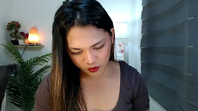 Snapshot of scarlett_brownx69 chatting on December 2025 11:14:02 AM scarlett brownx69 online show from December 2025 11:14:02 AM