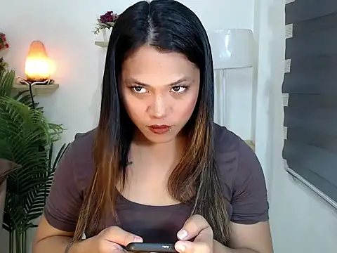 Snapshot of scarlett_brownx69 chatting on April 2026 05:21:02 AM scarlett brownx69 online show from April 2026 05:21:02 AM