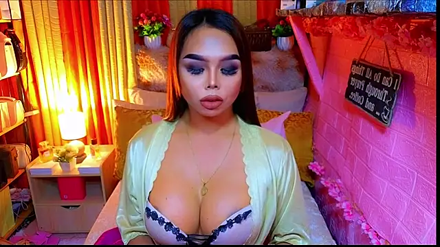 MoniqueCeleste online show from February 2026 02:10:01 PM
