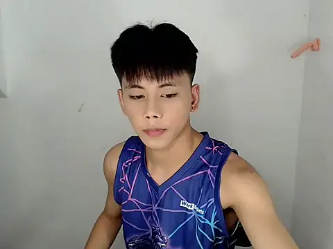 Snapshot of ynotyu chatting on April 2026 08:12:02 PM ynotyu online show from April 2026 08:12:02 PM