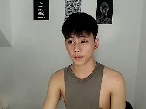Snapshot of ynotyu chatting on May 2026 12:23:02 PM ynotyu online show from May 2026 12:23:02 PM