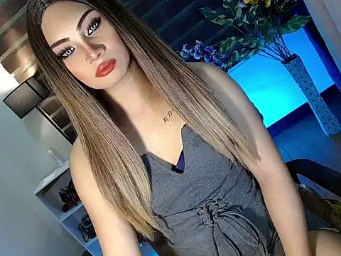 Snapshot of Bella_subhunterx chatting on October 2025 01:31:02 AM Bella subhunterx online show from October 2025 01:31:02 AM