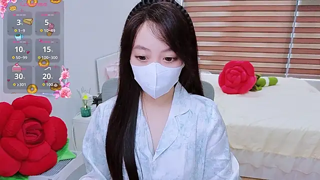 -MinaYoung- online show from November 2025 08:36:02 AM