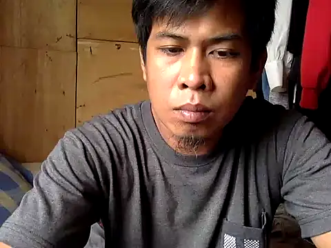 SteveFoxxe online show from October 2025 03:28:01 AM