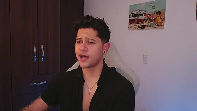 Snapshot of domsantiago_ chatting on September 2025 01:49:01 AM domsantiago online show from September 2025 01:49:01 AM