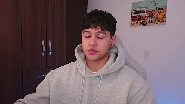 Snapshot of domsantiago_ chatting on September 2025 12:10:01 AM domsantiago online show from September 2025 12:10:01 AM