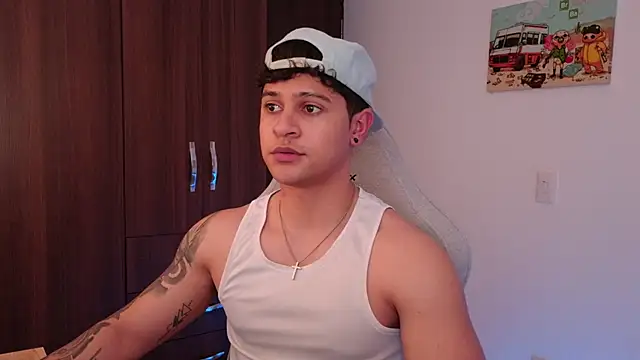 Snapshot of domsantiago_ chatting on September 2025 02:01:01 AM domsantiago online show from September 2025 02:01:01 AM