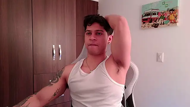 Snapshot of domsantiago_ chatting on September 2025 02:51:02 PM domsantiago online show from September 2025 02:51:02 PM